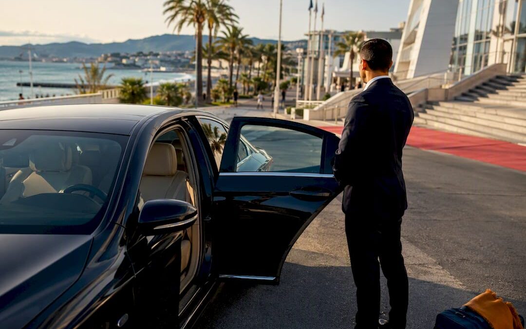 6 Minute Walk to the Palais des Festivals, Cannes, Arrive Stress Free