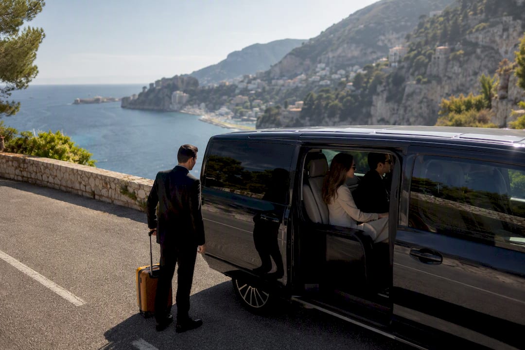 Private chauffeur Mercedes van completing a Côte d'Azur loop between Nice and Monaco