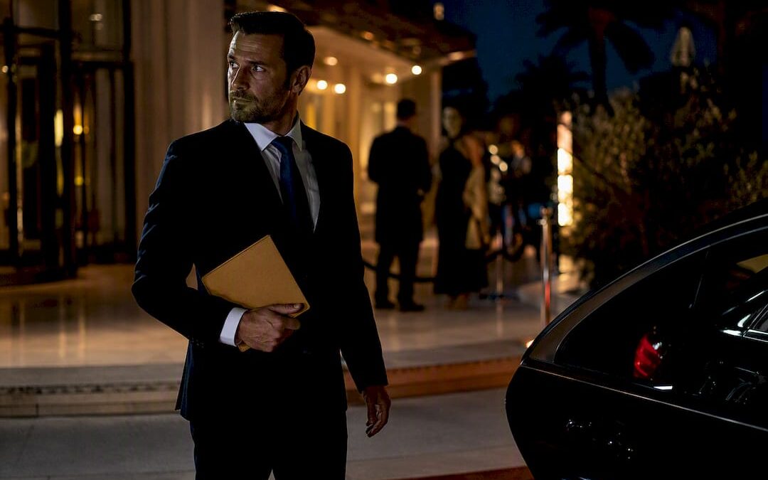 Avoid €15,000 Fines: 3 Night Safety Checks Before Booking in Nice