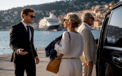 Private chauffeur Mercedes van meeting cruise passengers at Villefranche-sur-Mer port for fixed 2026 rates